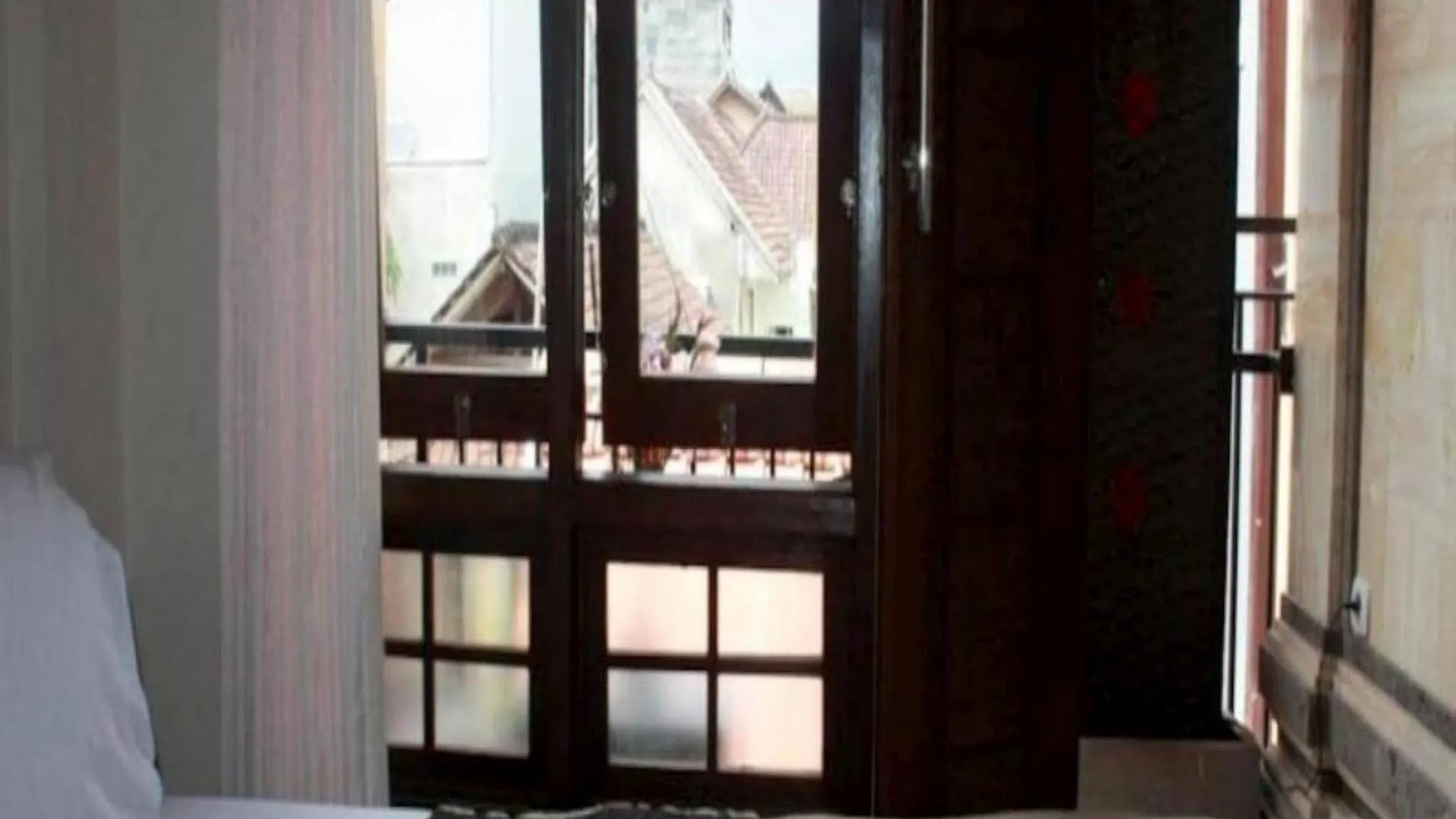 Corner Guest House Ουμπούντ 0*,